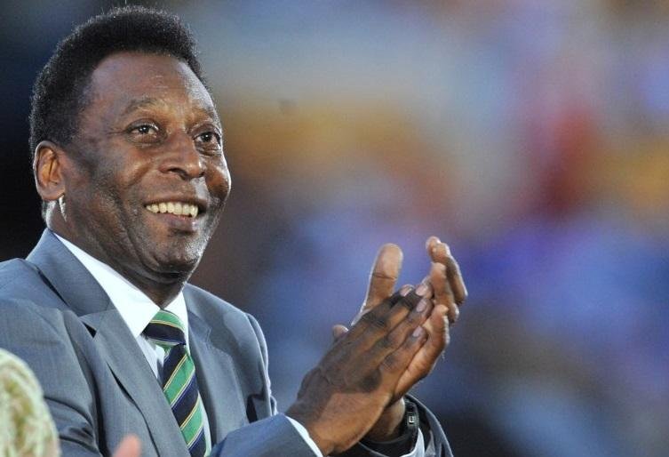 "Hoje foi um dia inesquec&iacute;vel", disse Pel&eacute;