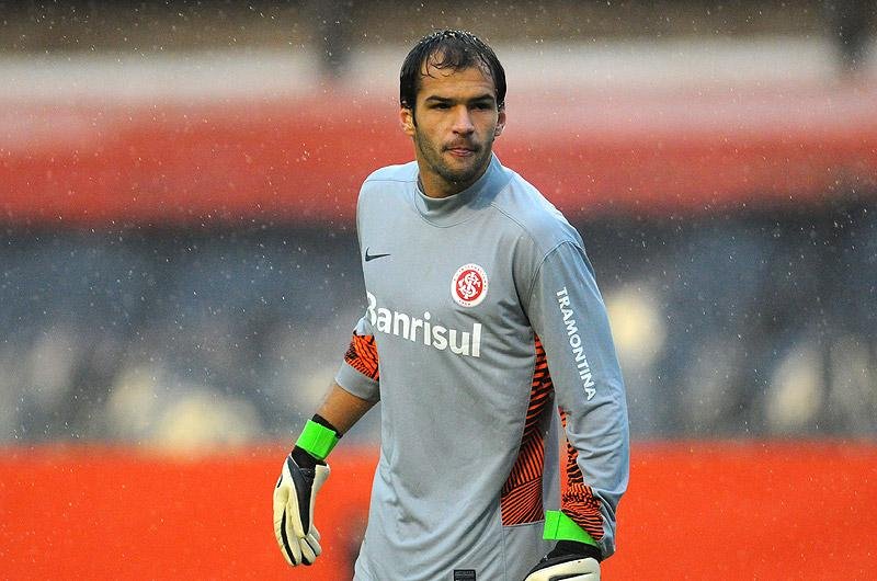 Goleiro lamentou erros cometidos pelo Inter no empate contra Santa Cruz 