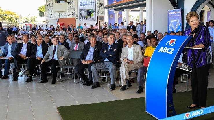 Dilma discursou em abertura de evento em Minas Gerais