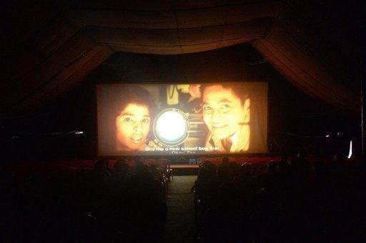 Filme de quatro diretores homenageia centen&aacute;rio do cinema indiano