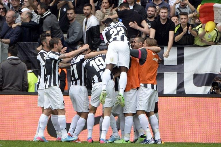 Juventus bate Palermo e leva t&iacute;tulo