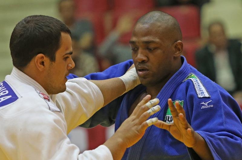 Walter Santos derrotou David Moura na final no Azerbaij&atilde;o