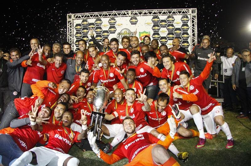 Inter conquistou a vit&oacute;ria nos p&ecirc;naltis sobre o Juventude por 4 a 3
