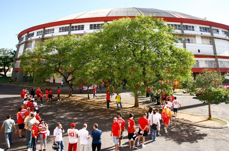 Gigantinho &eacute; interditado por falhas na seguran&ccedil;a