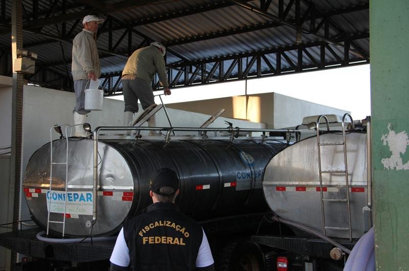 Opera&ccedil;&atilde;o do MP apurou que produto foi adulterado com &aacute;gua, formol e ur&eacute;ia
