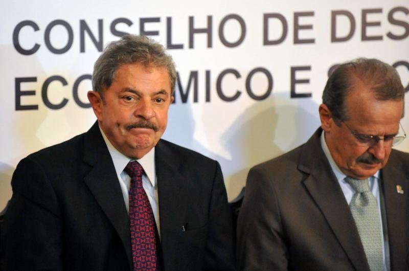Lula foi recebido pelo governador Tarso Genro
