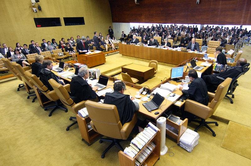 STF julga inconstitucional lei de "cota nepotismo" em Goi&aacute;s