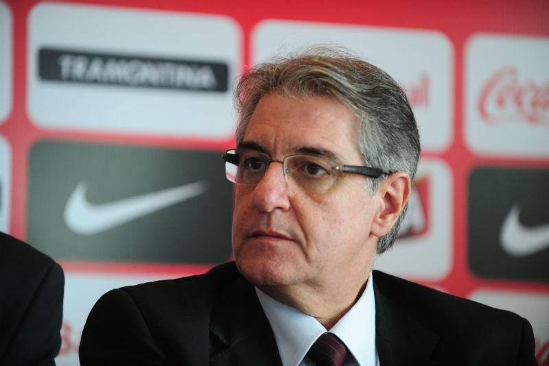 Lu&iacute;s C&eacute;sar Souto de Moura disse que clube ir&aacute; intensificar busca por refor&ccedil;os nos pr&oacute;ximos dias 