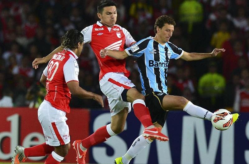 Gr&ecirc;mio luta para garantir vaga nas quartas de final da Libertadores