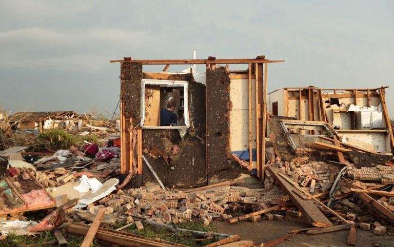 Cidade nos arredores de Oklahoma foi devastada e 24 pessoas morreram