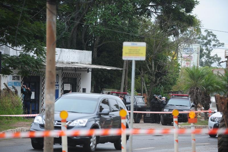 Desde o final da manh&atilde; houve tentativa de negocia&ccedil;&atilde;o, sem sucesso