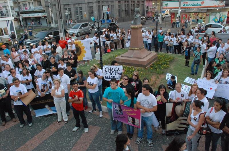 Atos v&atilde;o homenagear v&iacute;timas de inc&ecirc;ndio na boate Kiss