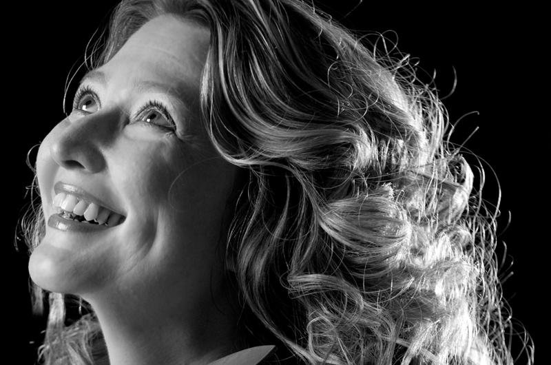 Recital com a violinista alem&atilde; Annette-Barbara acontece &agrave;s 20h30min, no IA/UFRGS