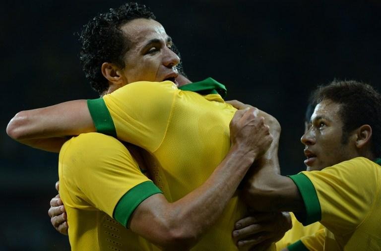 Jornal coloca Dami&atilde;o em lista de poss&iacute;veis refor&ccedil;os do Barcelona 