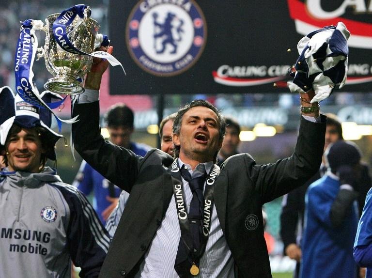 Mourinho &eacute; confirmado como novo t&eacute;cnico do Chelsea 