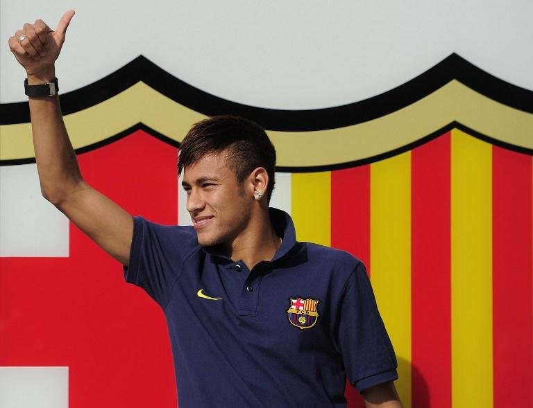 Neymar procura mans&atilde;o com pelo menos nove quartos em Barcelona 