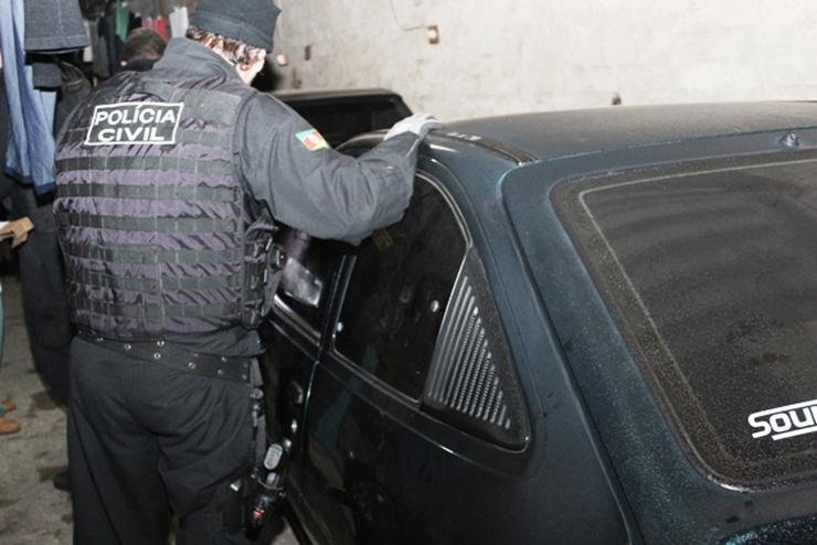 Pol&iacute;cia Civil identificou pelo menos 150 carros de luxo roubados de forma violenta