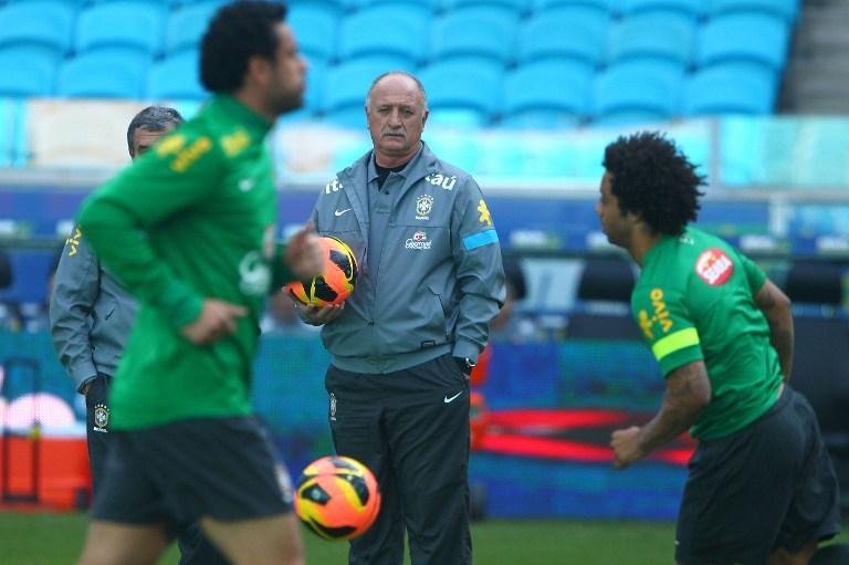 Felip&atilde;o vai escalar Marcelo na lateral-esquerda