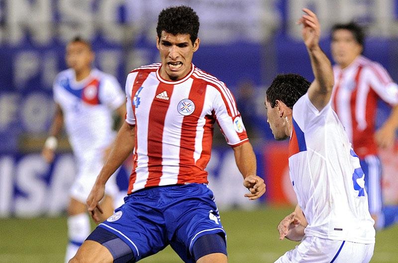 Riveros destaca proximidade de Porto Alegre para acertar com Gr&ecirc;mio