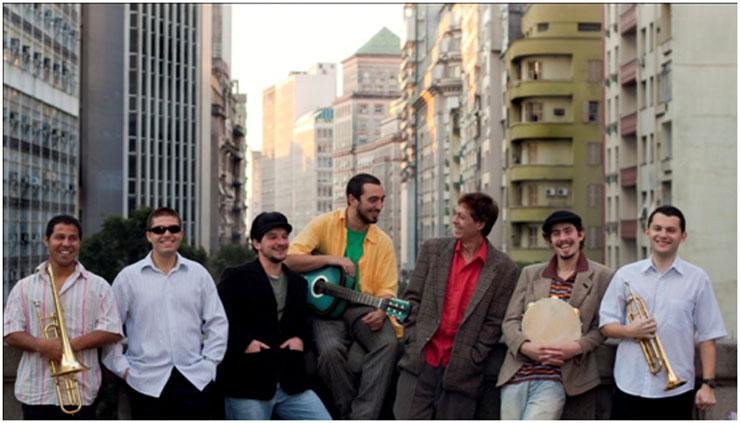 Banda Calote far&aacute; show de reabertura do Teatro Renascen&ccedil;a