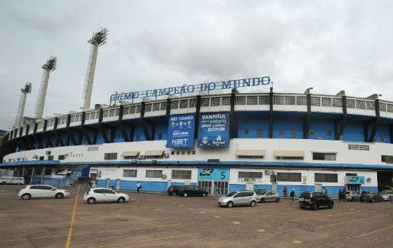 Gr&ecirc;mio lever&aacute; letreiro Campe&atilde;o do Mundo para Arena 