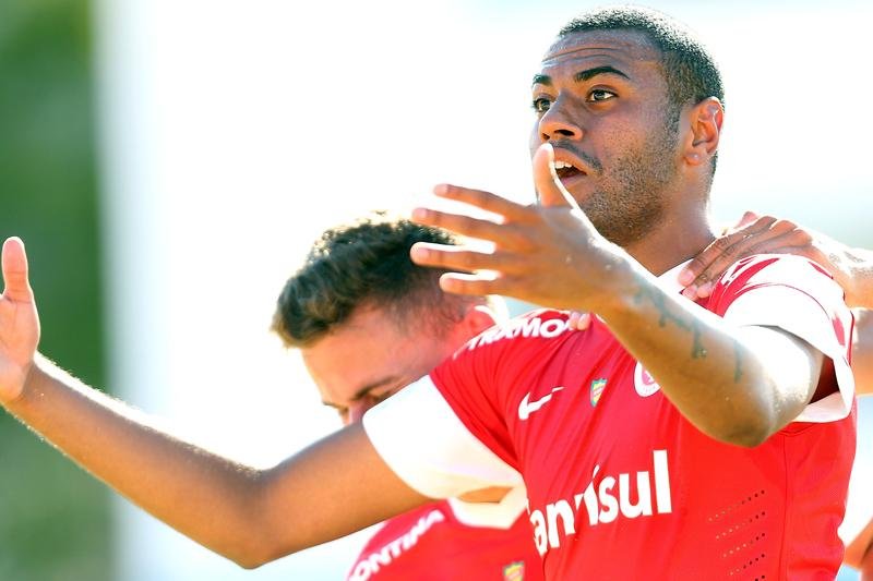 Cassiano defender&aacute; o Crici&uacute;ma no restante da temporada