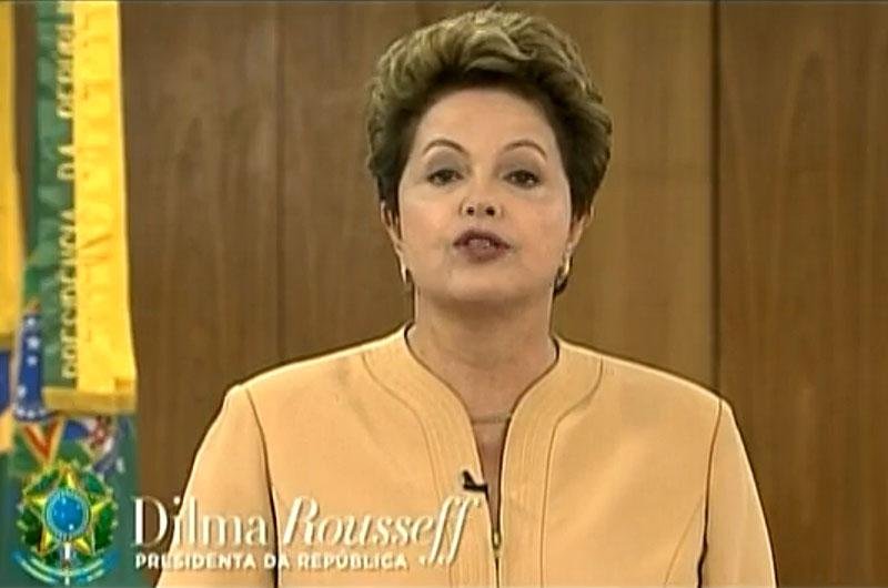 Presidente disse que manifestantes t&ecirc;m o direito de exigir mudan&ccedil;as, mas de forma pac&iacute;fica o ordeira
