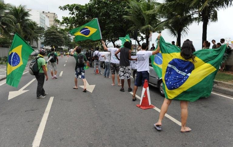 Grupo tomou ruas do Rio de Janeiro e acampou em frente a casa do governador S&eacute;rgio Cabral