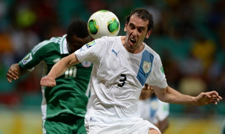 Godin espera um jogo pegado contra o Brasil