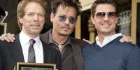 Johnny Depp e Tom Cruise homenagearam produtor em Hollywood 