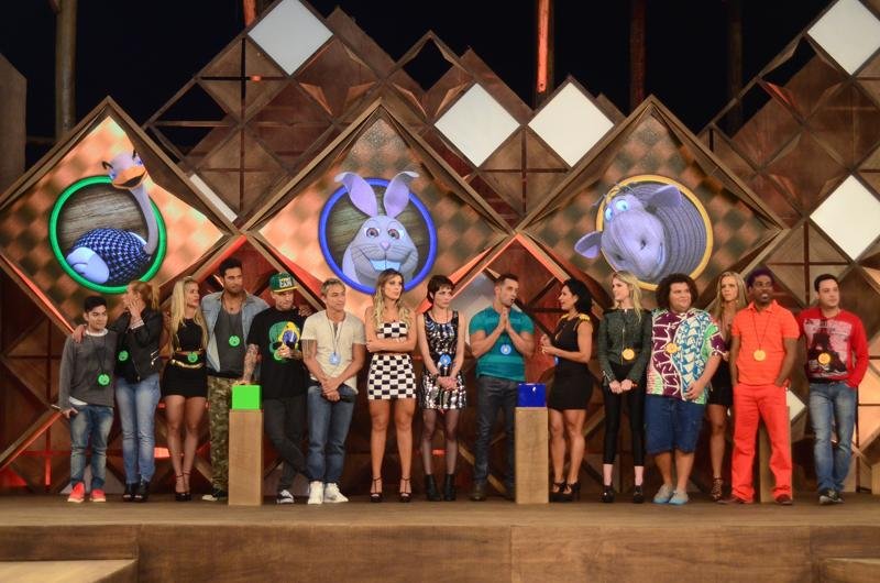 Pe&otilde;es garantem nesta semana vaga na final 