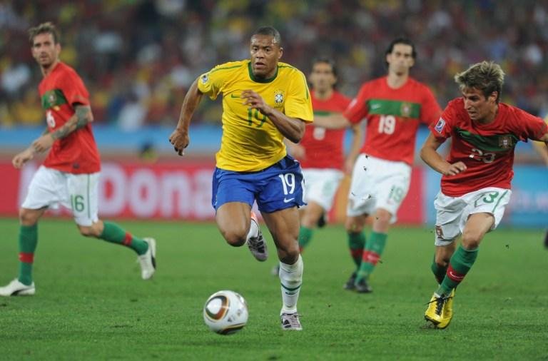 J&uacute;lio Baptista &eacute; o mais pr&oacute;ximo de refor&ccedil;ar o Inter 