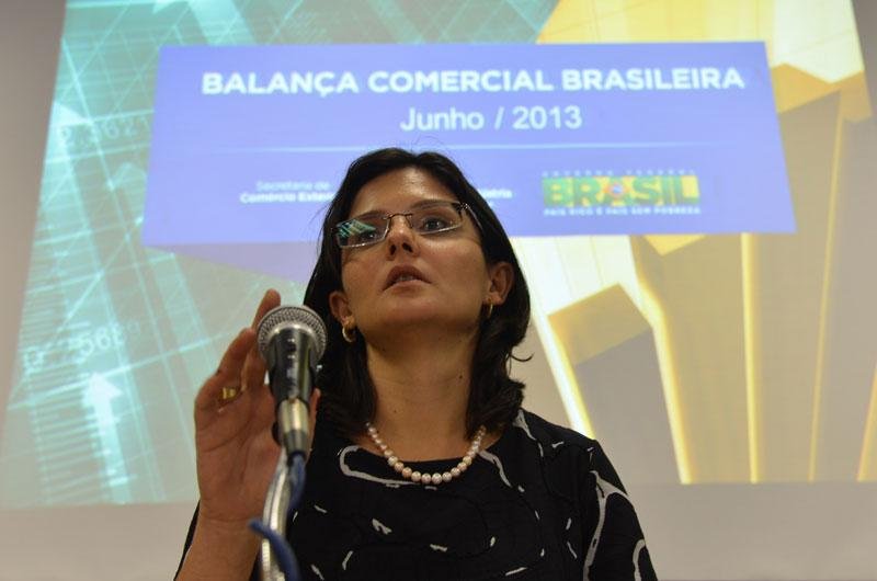 Balan&ccedil;a comercial tem maior d&eacute;ficit desde 1995