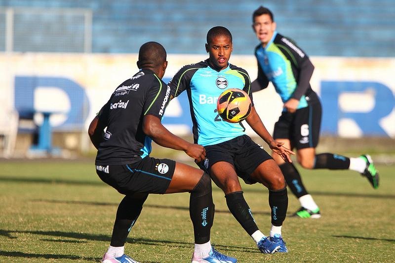 Matheus Biteco pode ganhar mais oportunidades no time do Gr&ecirc;mio