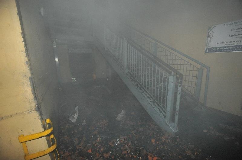 Inc&ecirc;ndio durou cerca de duas horas