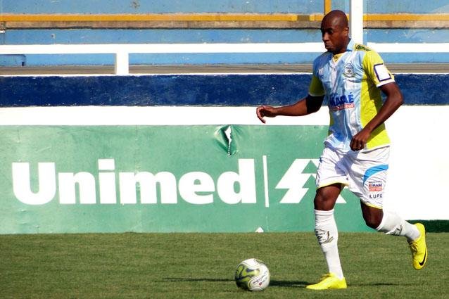 Maca&eacute;-RJ, clube que Rinc&oacute;n defendeu em 2011, decretou luto de 3 dias