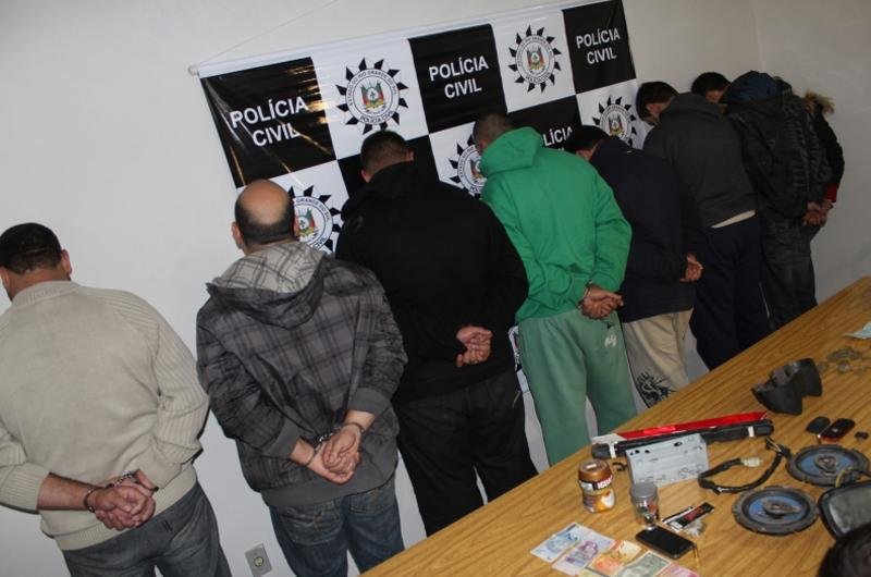 Pol&iacute;cia Civil deflagrou opera&ccedil;&atilde;o Speed Racer em Porto Alegre e Cachoeirinha