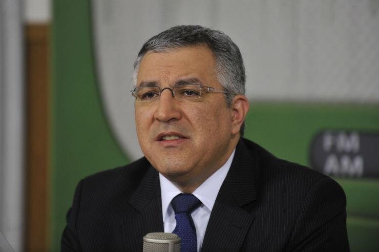 Alexandre Padilha vai comandar a Secretaria das Rela&ccedil;&otilde;es Institucionais no governo Lula