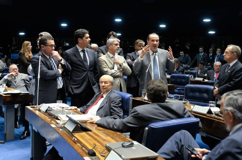 Senado aprova regulamenta&ccedil;&atilde;o do trabalho dom&eacute;stico