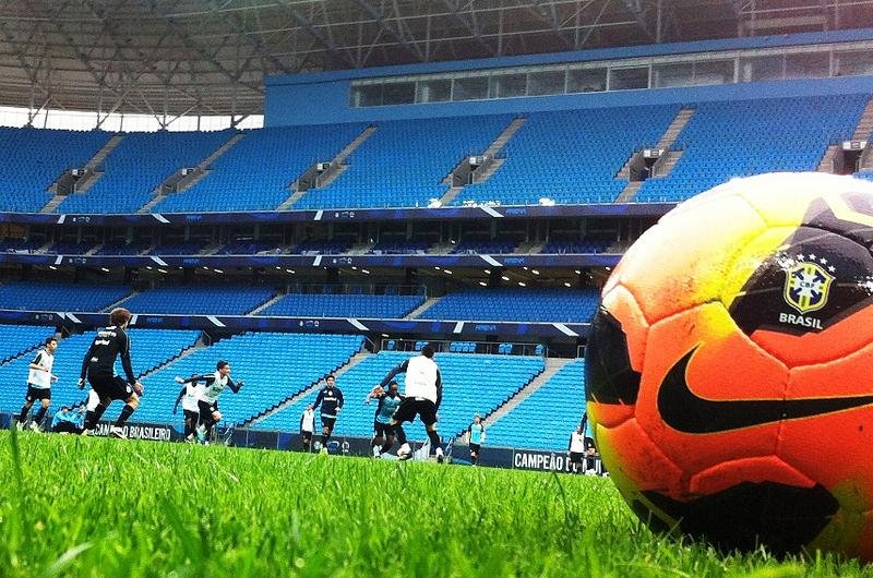 Barcos chegou a participar normalmente do treino de hoje pela manh&atilde;