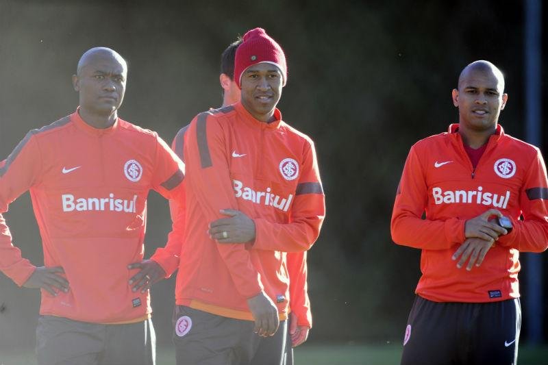 Fabr&iacute;cio &eacute; poupado em treino do Inter no Rio de Janeiro