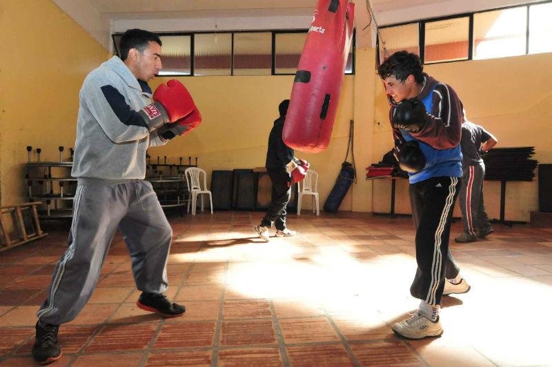 Sele&ccedil;&atilde;o juvenil de boxe corre atr&aacute;s recursos para participar de competi&ccedil;&atilde;o 