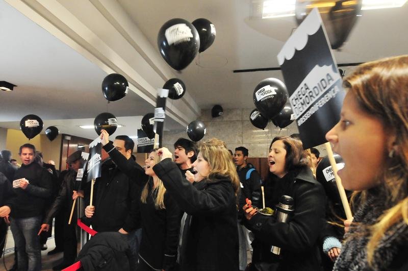 A manifesta&ccedil;&atilde;o foi considerada um momento hist&oacute;rico por reunir todas as entidades ligadas ao com&eacute;rcio e varejo