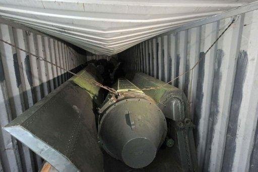 Sistema de m&iacute;sseis foi encontrado sob toneladas de a&ccedil;&uacute;car no Canal do Panam&aacute;