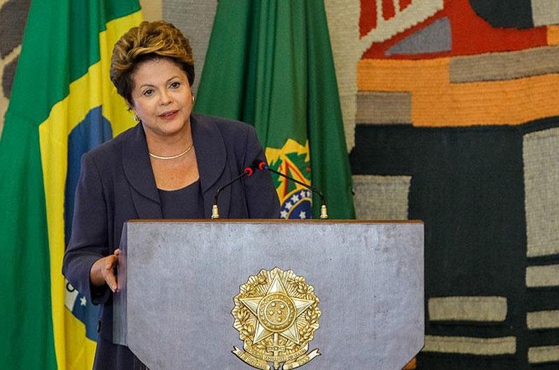 Presidente refor&ccedil;ou que o programa continuar&aacute; a ser pago enquanto houver pessoas que precisem dele