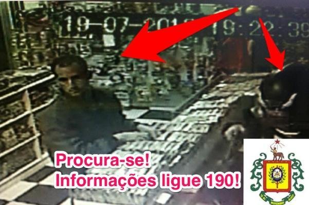 C&acirc;meras de seguran&ccedil;a  flagraram a&ccedil;&atilde;o dos criminosos