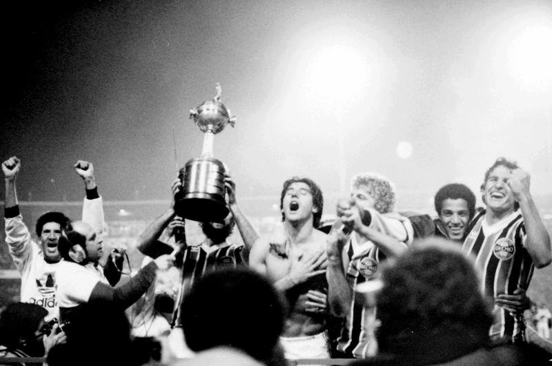 Atletas que participaram de conquista hist&oacute;rica foram convidados