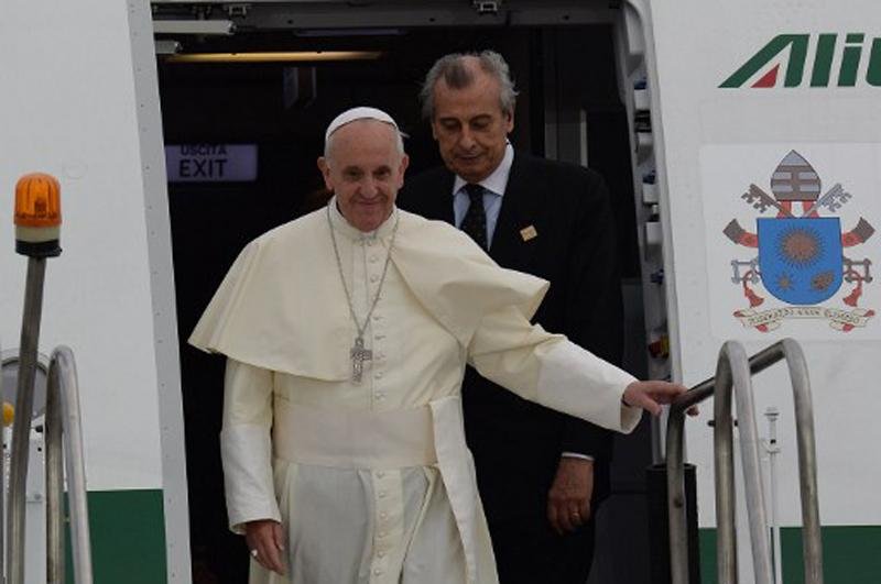 Papa Francisco chega ao Brasil