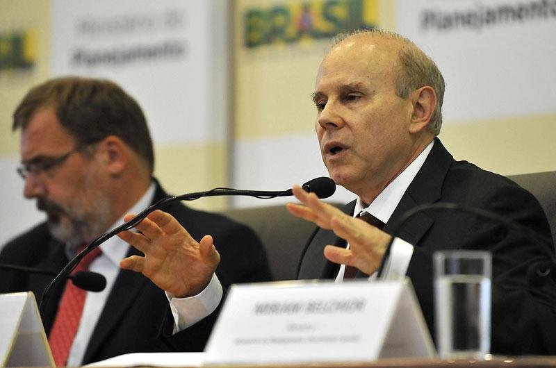 Ministro da Fazenda disse que objetivo da medida &eacute; melhorar os gastos p&uacute;blicos