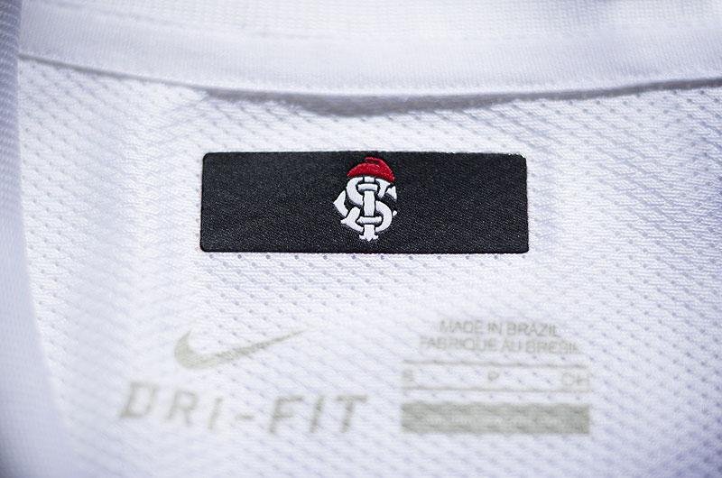 Inter apresenta o novo segundo uniforme